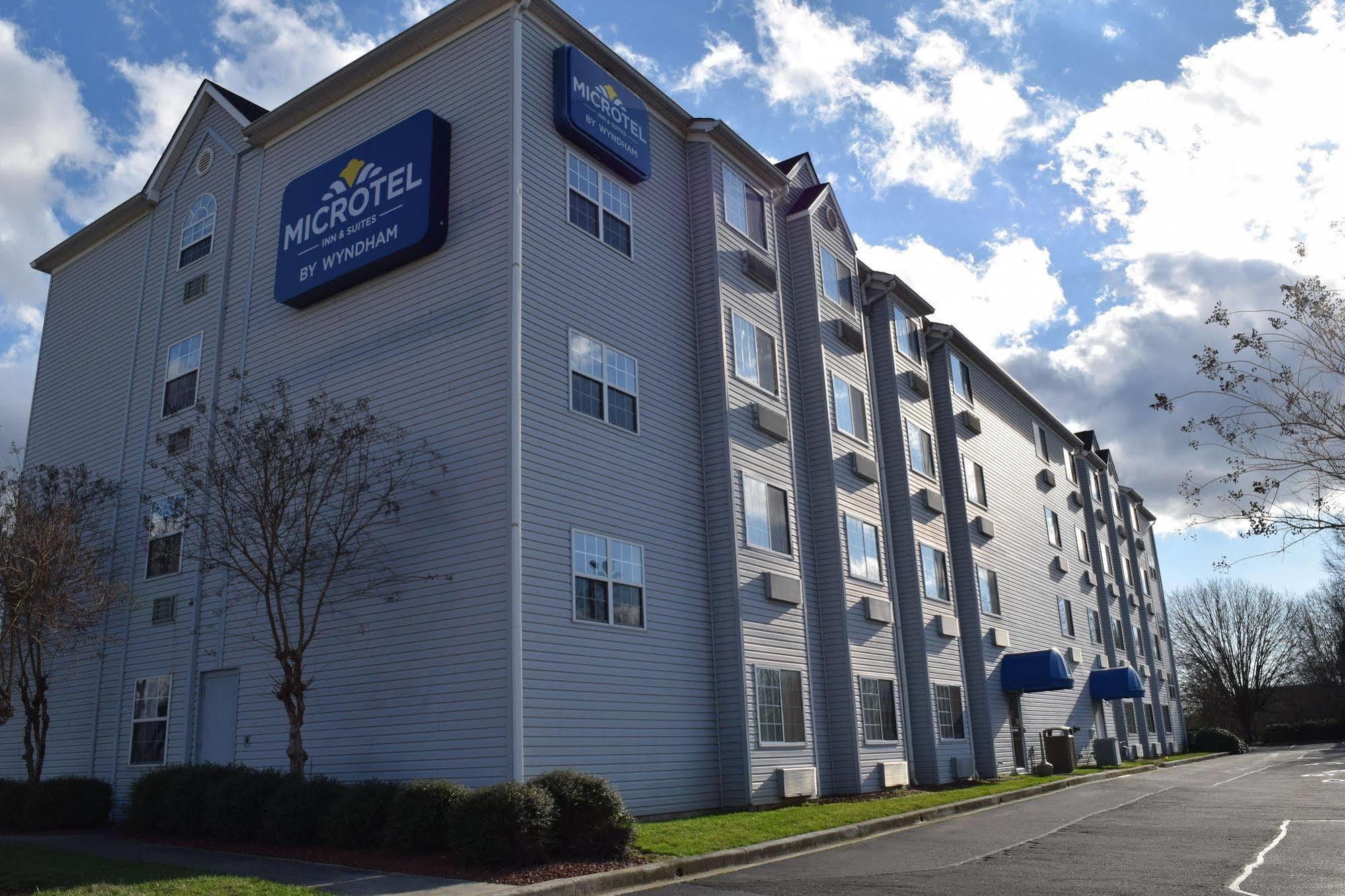 Microtel Inn & Suites By Wyndham Rock Hill/Charlotte Area Exterior photo
